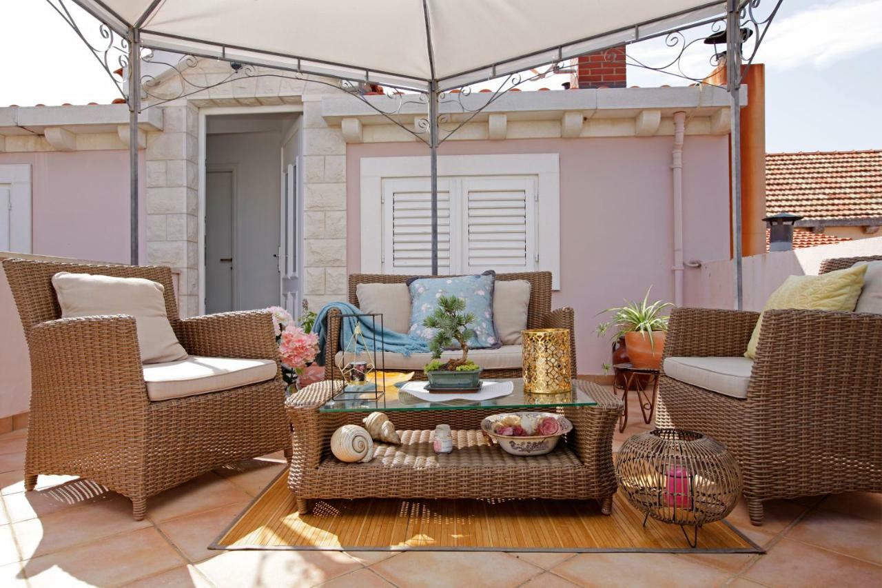 Apartment Ambroz Vela Luka Εξωτερικό φωτογραφία