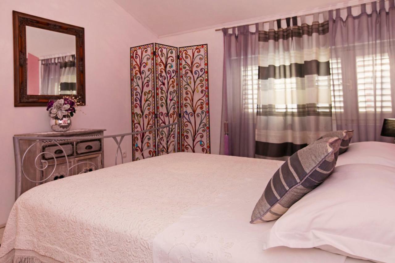 Apartment Ambroz Vela Luka Εξωτερικό φωτογραφία