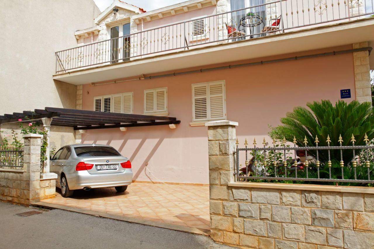 Apartment Ambroz Vela Luka Εξωτερικό φωτογραφία